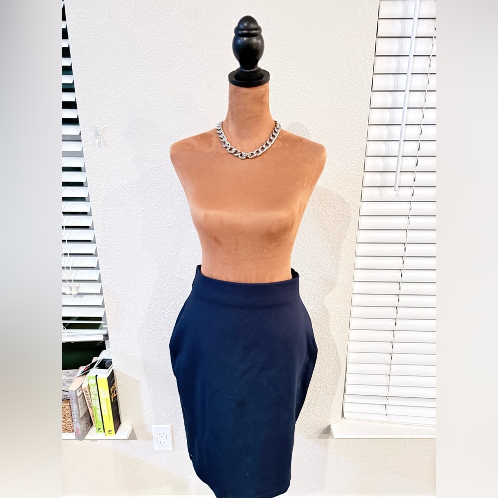 Elegant Navy Blue Women's Skirt